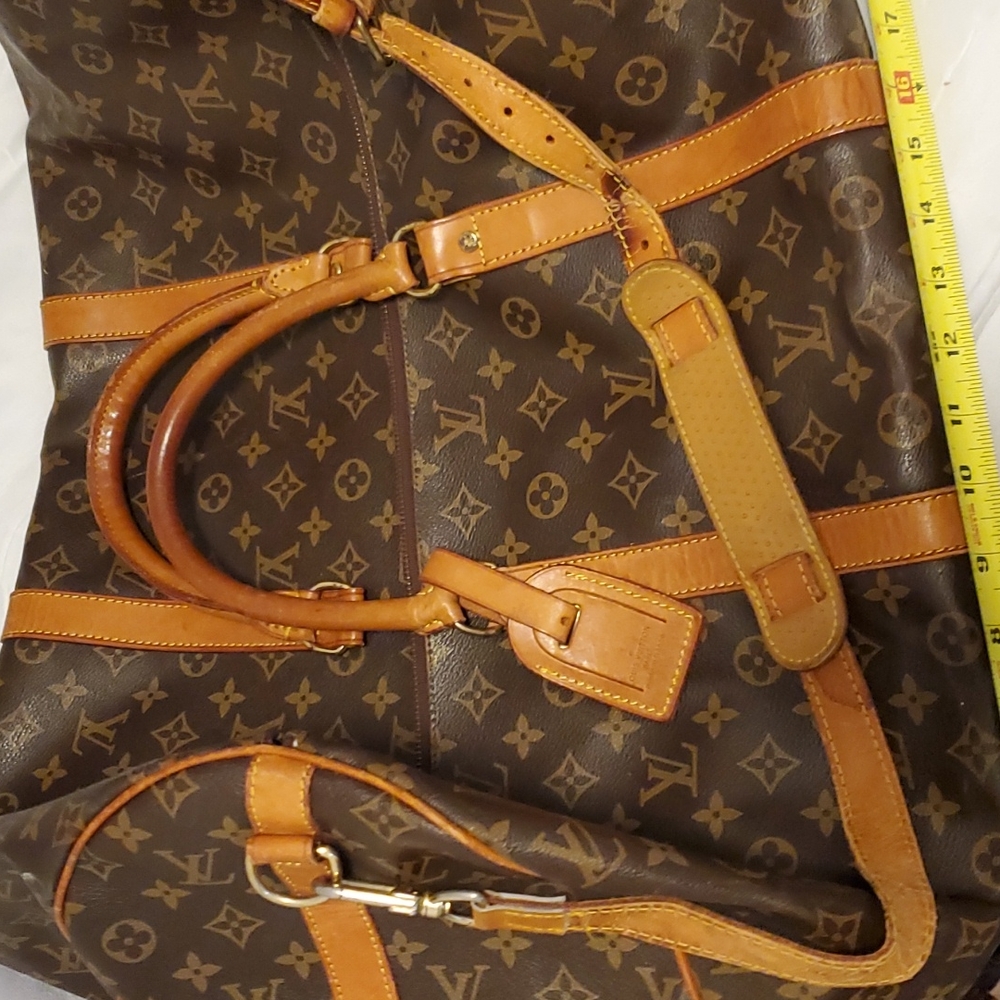 Authentic Louis Vuitton  Monogram  keepall duffel 60 bag/ large one Make Offer!
